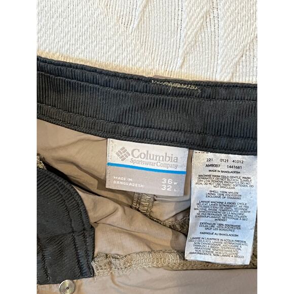 Columbia OmniShade Perforrmance Fishing Gear Cargos 36X32 - Picture 3 of 3